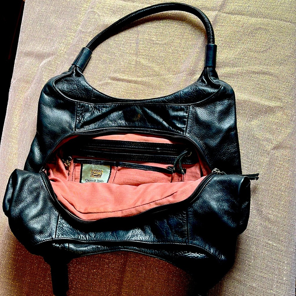 Oscar Marley - Medium Shoulder Bag